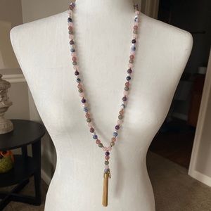 NWT White House Black Market necklace